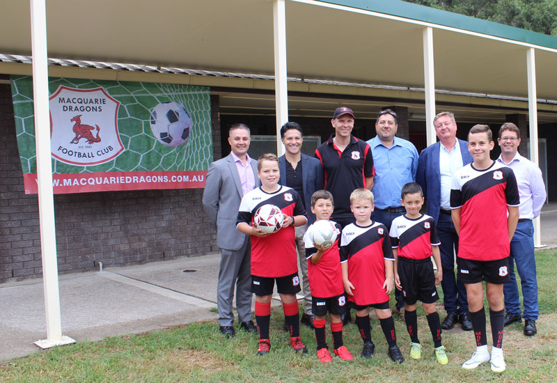 Macquarie Dragons Making a Local Difference